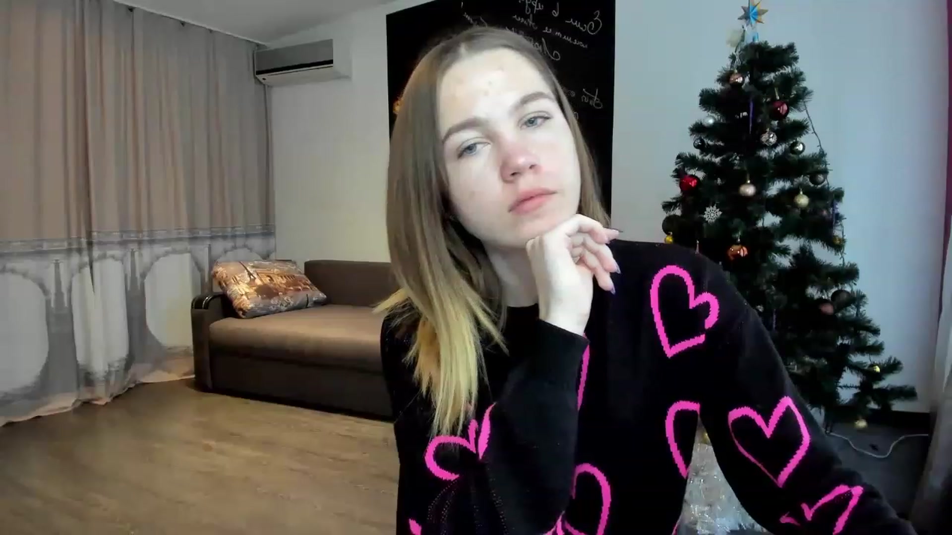 Gallery image thumbnail from KatyaGordon's myfreecams stream on, 01/09/2023, 09:58 image 11 of 20