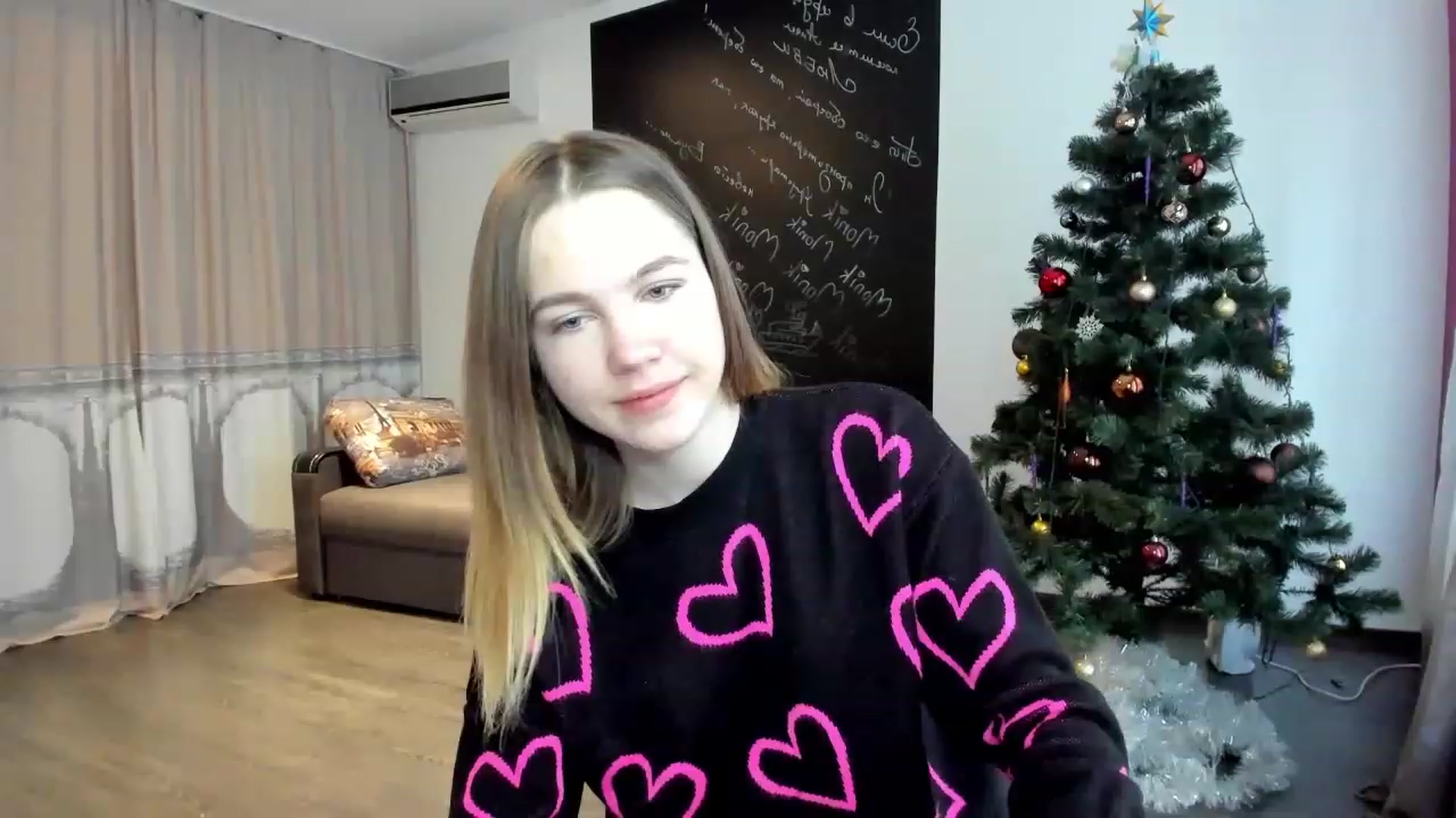 Gallery image thumbnail from KatyaGordon's myfreecams stream on, 01/09/2023, 09:58 image 10 of 20
