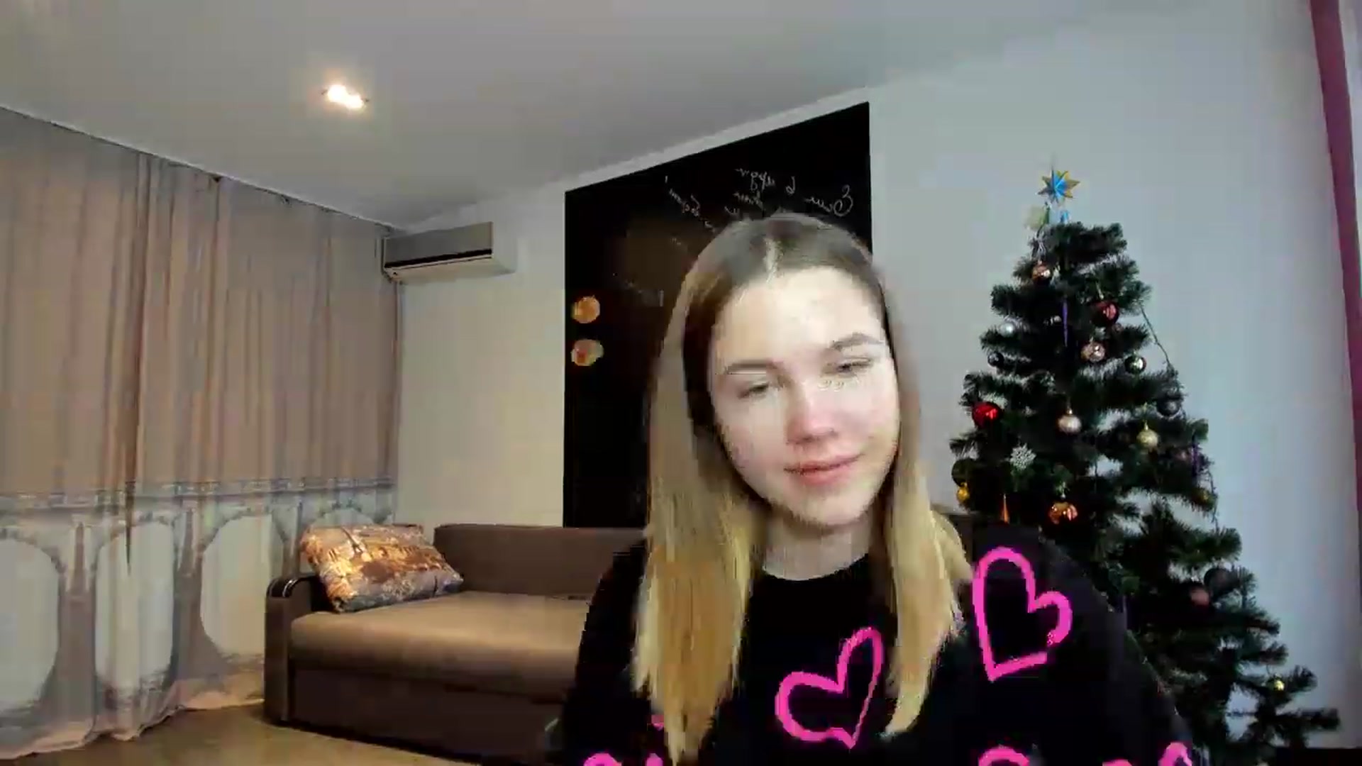 Gallery image thumbnail from KatyaGordon's myfreecams stream on, 01/09/2023, 10:46 image 10 of 20