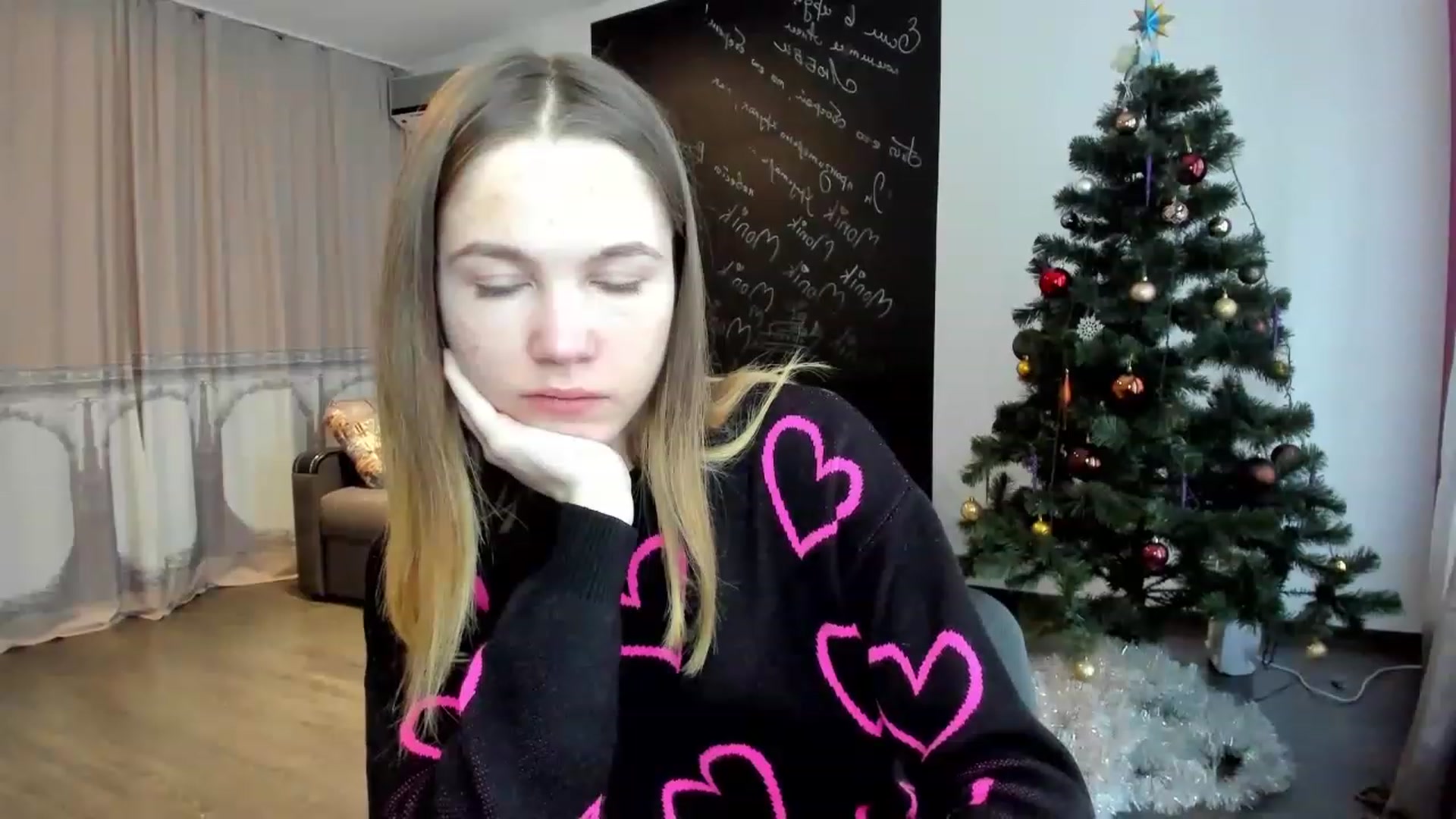 Gallery image thumbnail from KatyaGordon's myfreecams stream on, 01/09/2023, 10:46 image 3 of 20