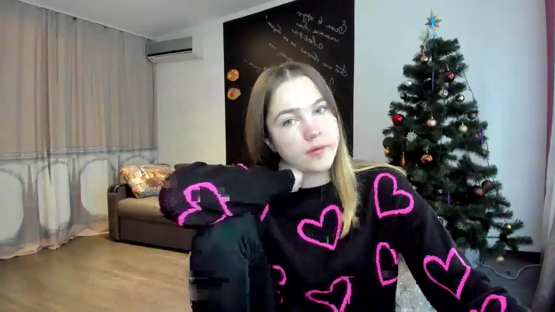 Gallery image thumbnail from KatyaGordon's myfreecams stream on, 01/09/2023, 11:13 image 1 of 20