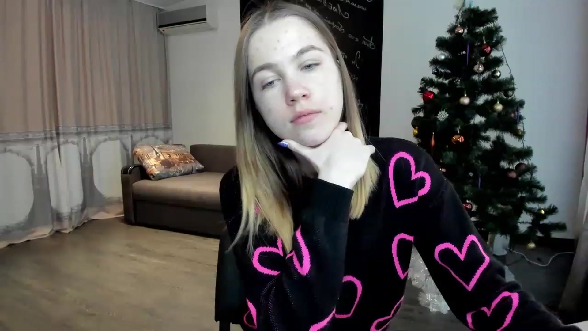 Gallery image thumbnail from KatyaGordon's myfreecams stream on, 01/10/2023, 09:21 image 7 of 20
