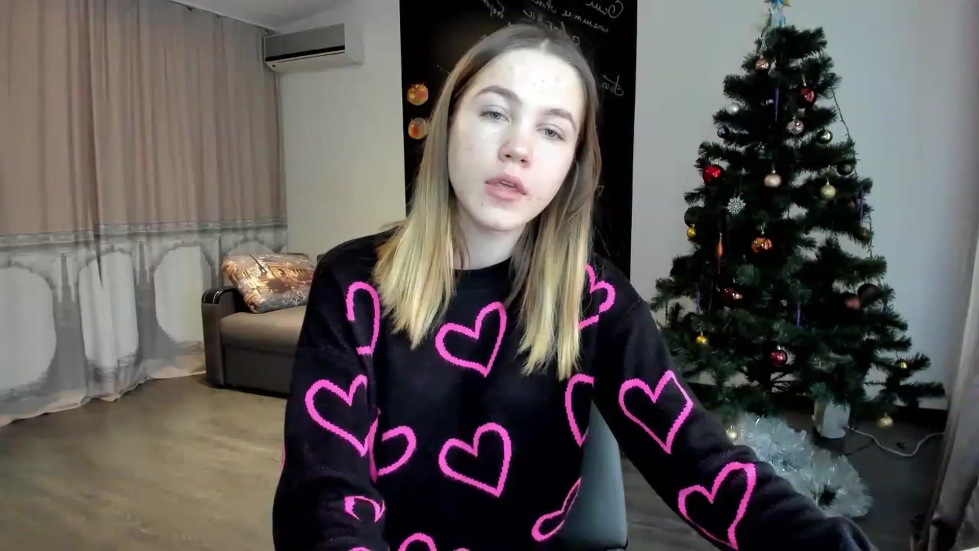 Gallery image thumbnail from KatyaGordon's myfreecams stream on, 01/10/2023, 09:21 image 10 of 20
