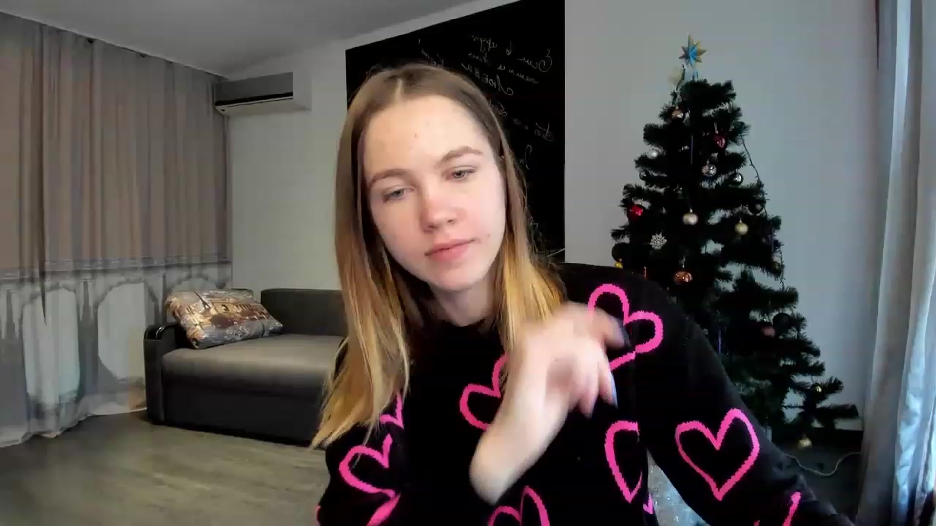 Gallery image thumbnail from KatyaGordon's myfreecams stream on, 01/10/2023, 11:08 image 4 of 20