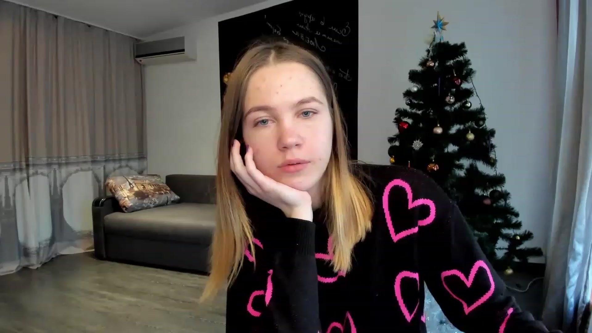 Gallery image thumbnail from KatyaGordon's myfreecams stream on, 01/10/2023, 11:08 image 7 of 20
