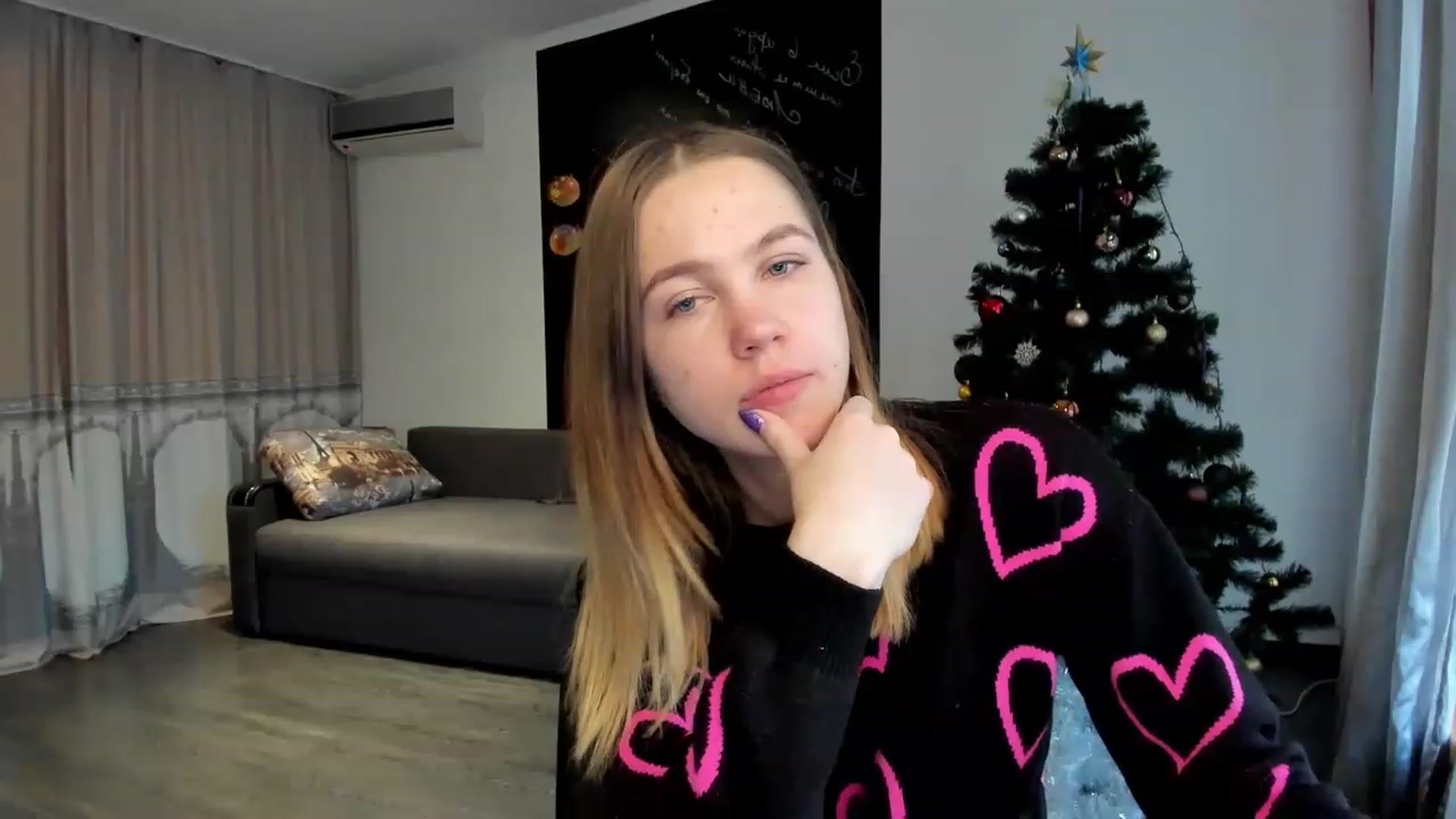 Gallery image thumbnail from KatyaGordon's myfreecams stream on, 01/10/2023, 11:08 image 17 of 20
