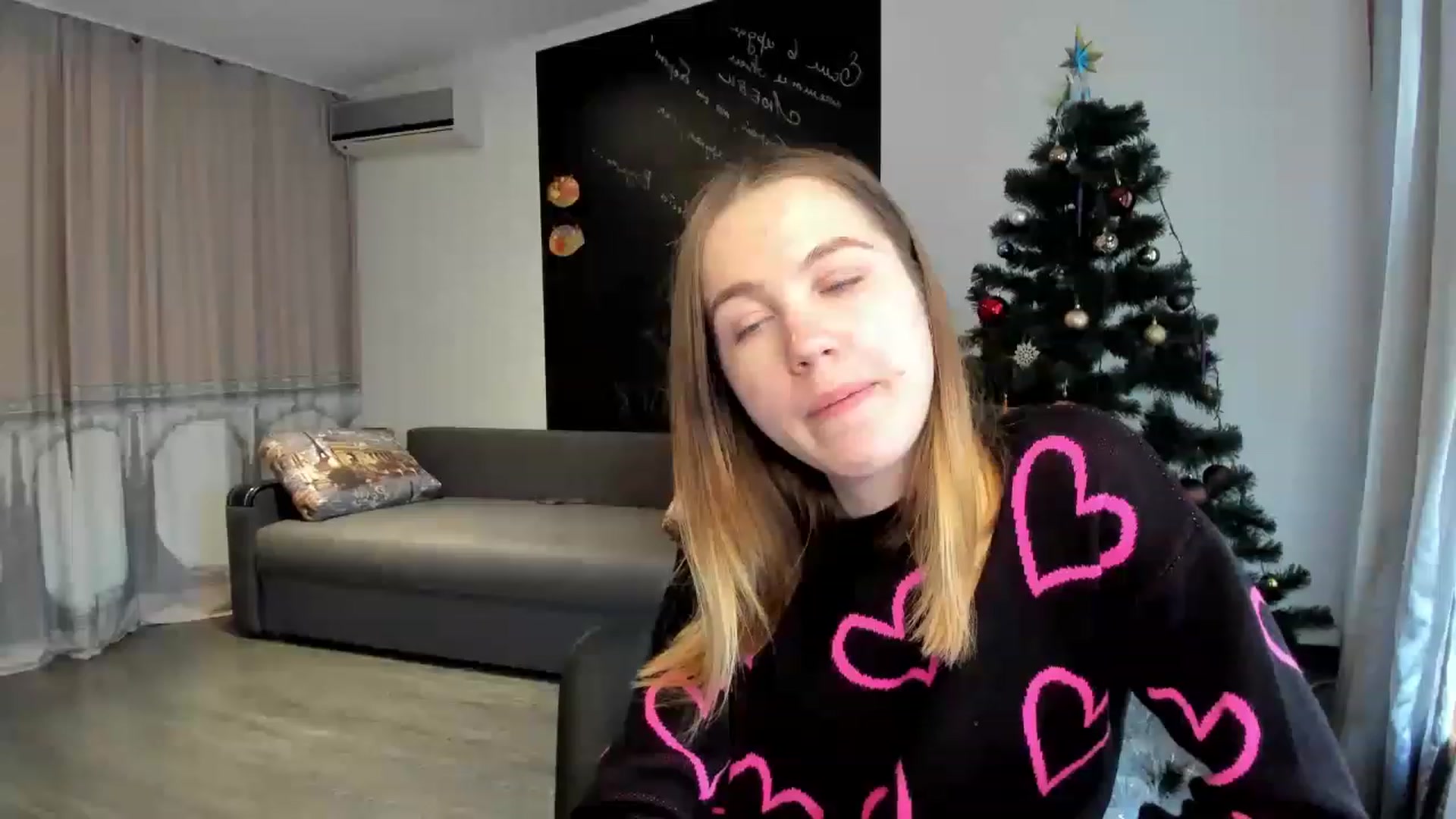 Gallery image thumbnail from KatyaGordon's myfreecams stream on, 01/10/2023, 11:08 image 16 of 20