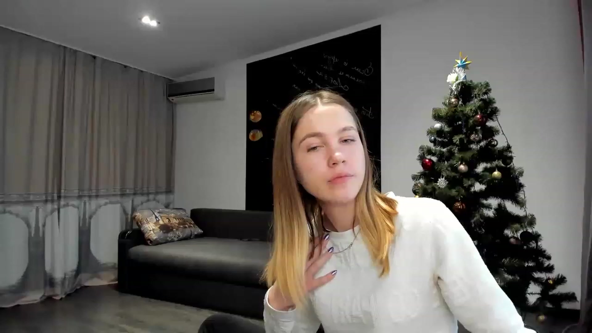 Gallery image thumbnail from KatyaGordon's myfreecams stream on, 01/12/2023, 09:34 image 8 of 20