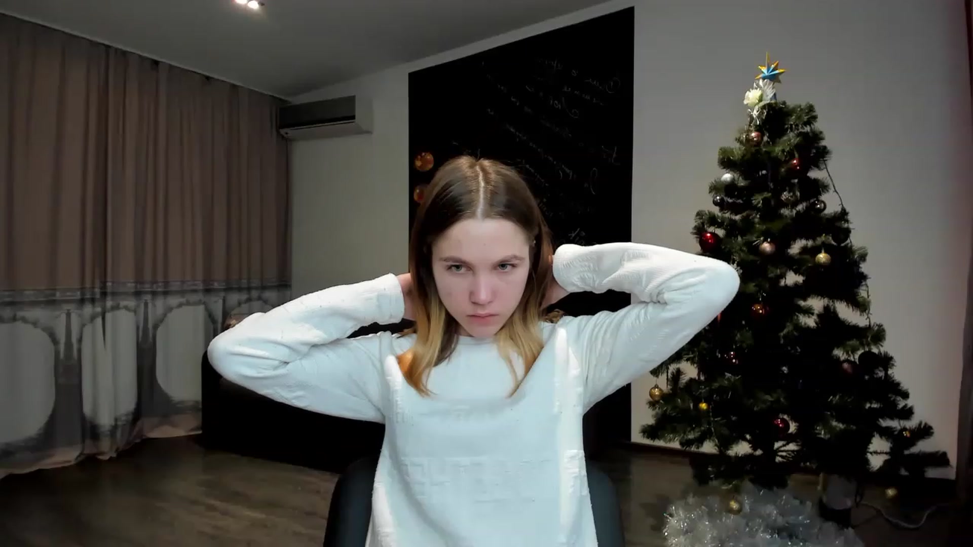 Gallery image thumbnail from KatyaGordon's myfreecams stream on, 01/12/2023, 13:19 image 9 of 20