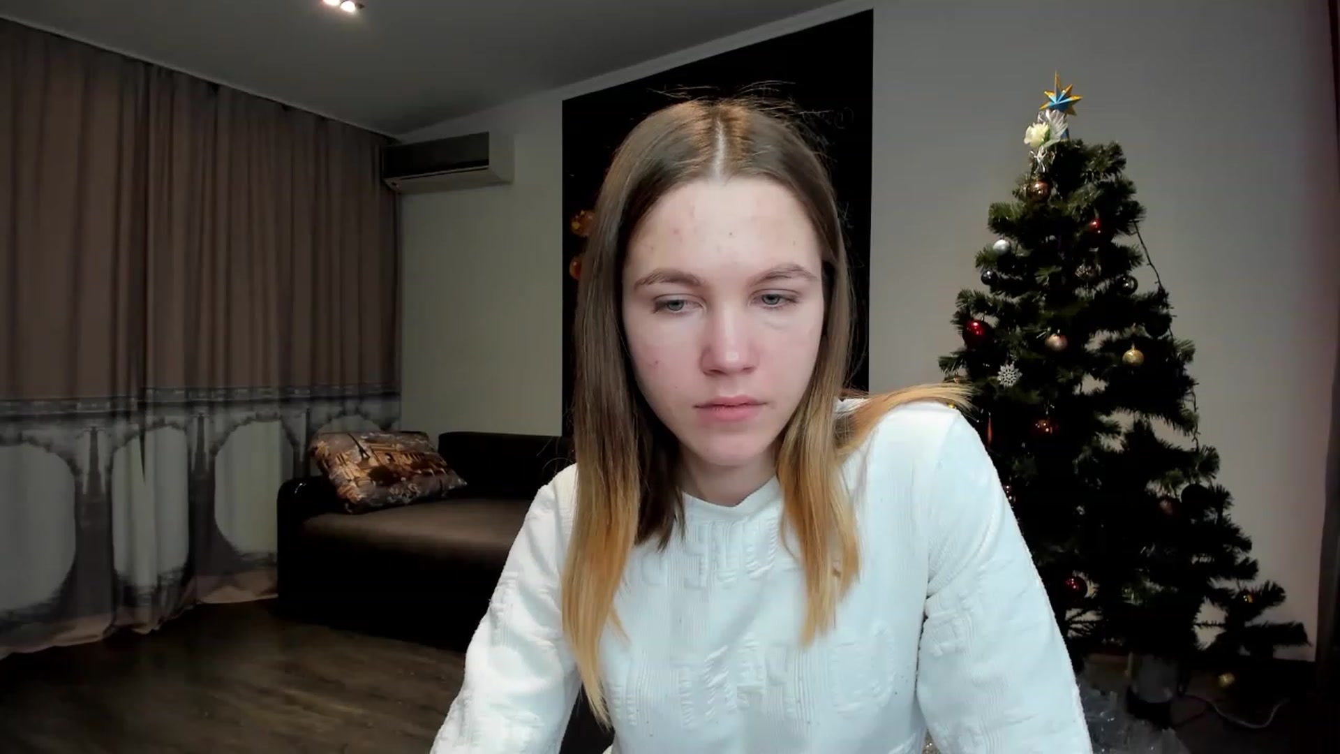 Gallery image thumbnail from KatyaGordon's myfreecams stream on, 01/12/2023, 13:19 image 3 of 20