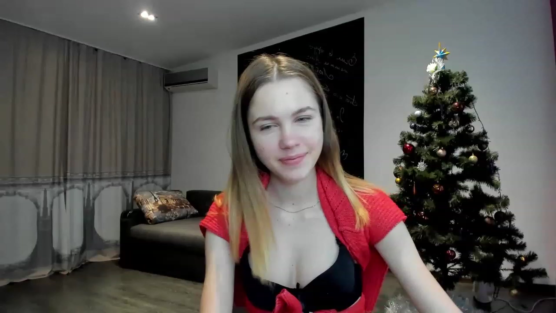 Gallery image thumbnail from KatyaGordon's myfreecams stream on, 01/16/2023, 11:38 image 7 of 20