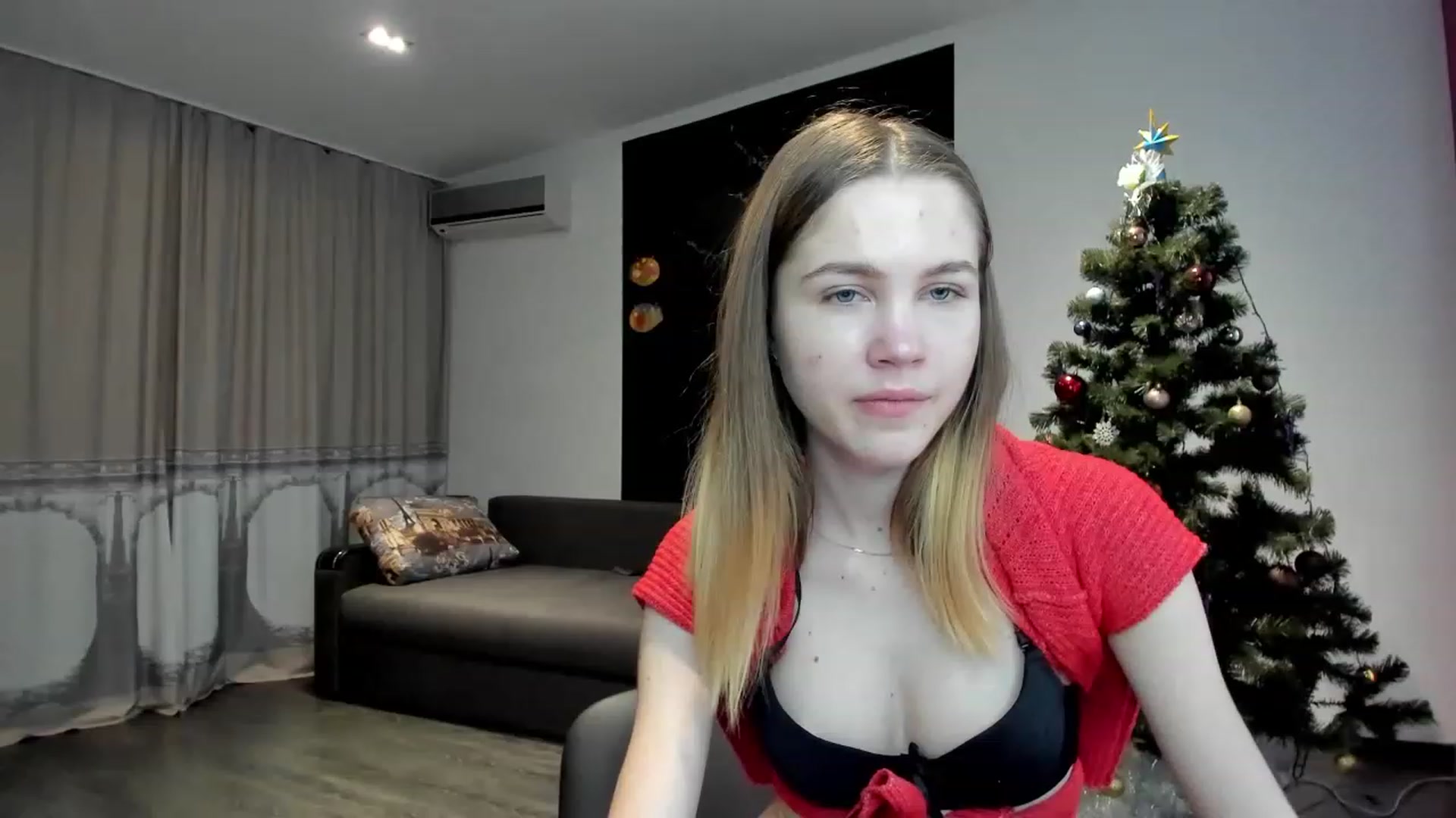 Gallery image thumbnail from KatyaGordon's myfreecams stream on, 01/16/2023, 11:38 image 5 of 20