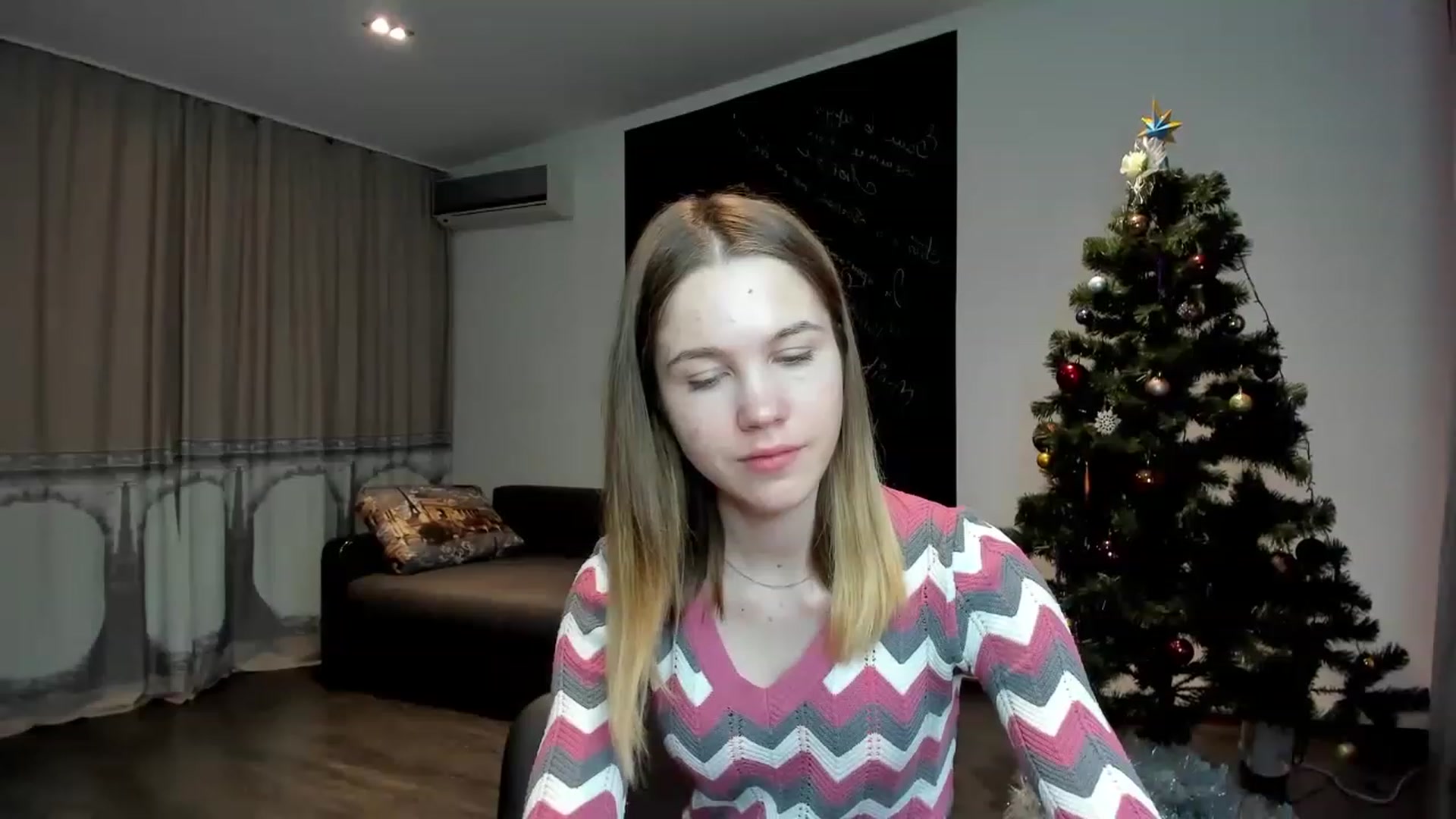 Gallery image thumbnail from KatyaGordon's myfreecams stream on, 01/17/2023, 10:19 image 16 of 20