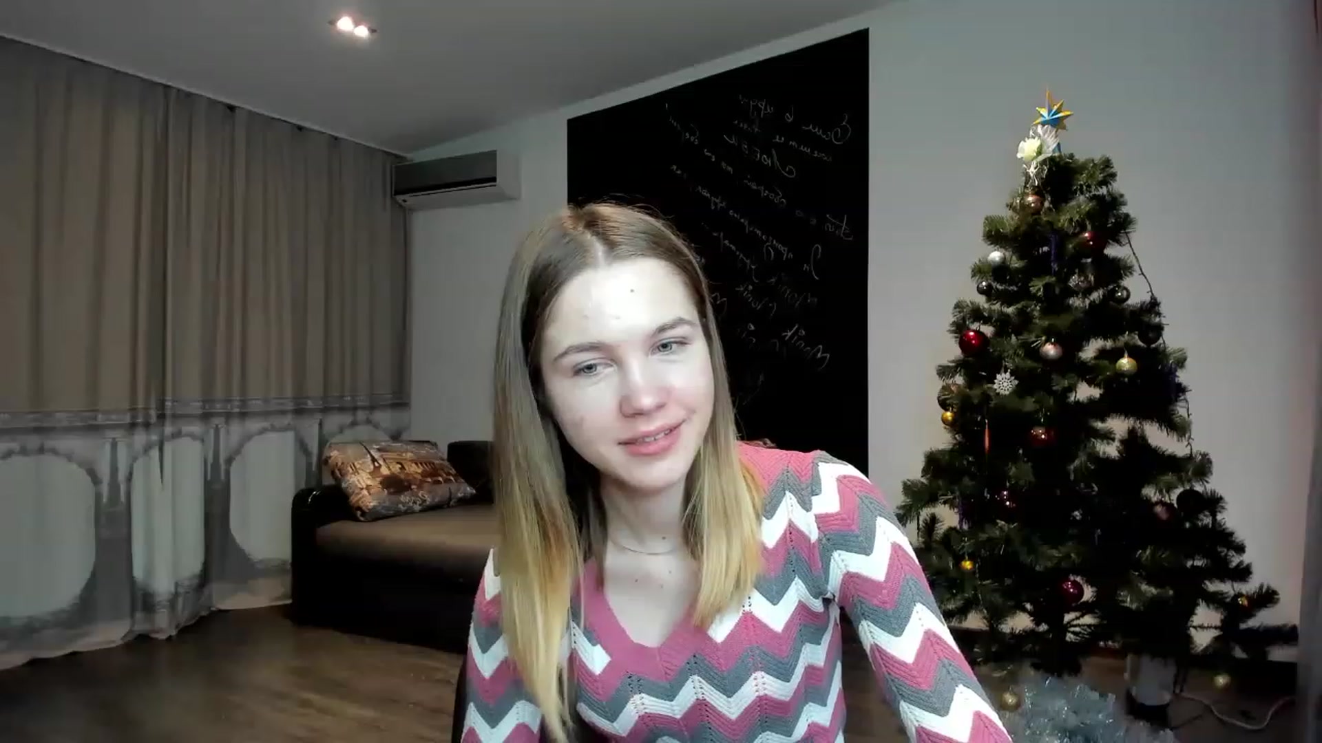 Gallery image thumbnail from KatyaGordon's myfreecams stream on, 01/17/2023, 10:19 image 17 of 20