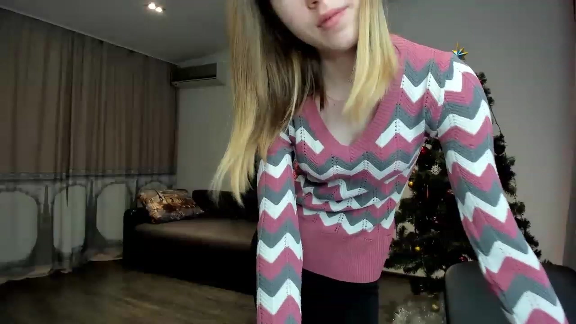 Gallery image thumbnail from KatyaGordon's myfreecams stream on, 01/17/2023, 10:19 image 6 of 20