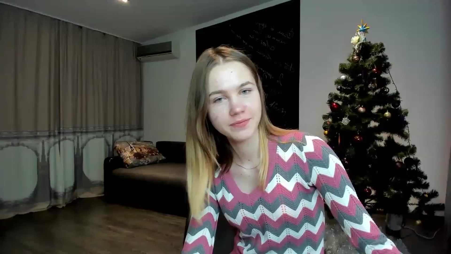 Gallery image thumbnail from KatyaGordon's myfreecams stream on, 01/17/2023, 11:22 image 15 of 20