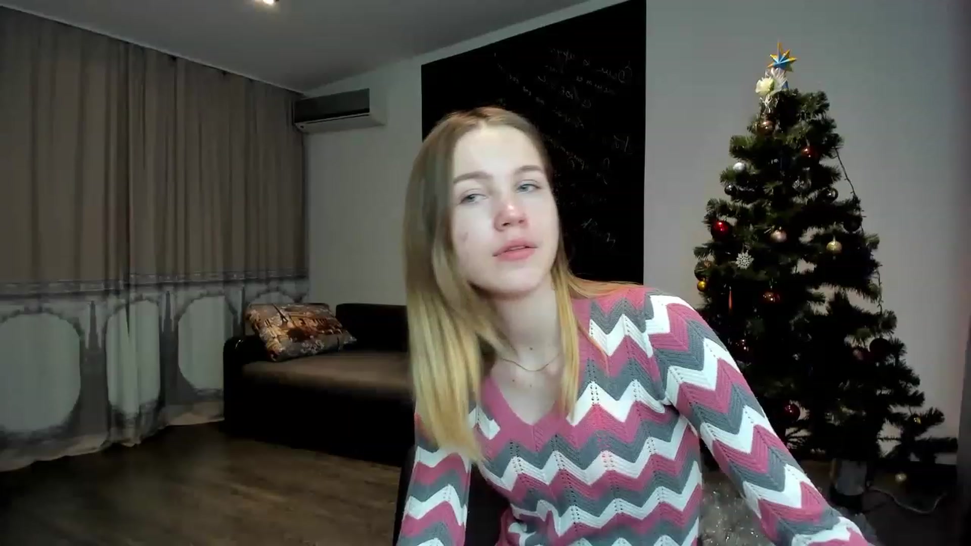 Gallery image thumbnail from KatyaGordon's myfreecams stream on, 01/17/2023, 11:22 image 16 of 20