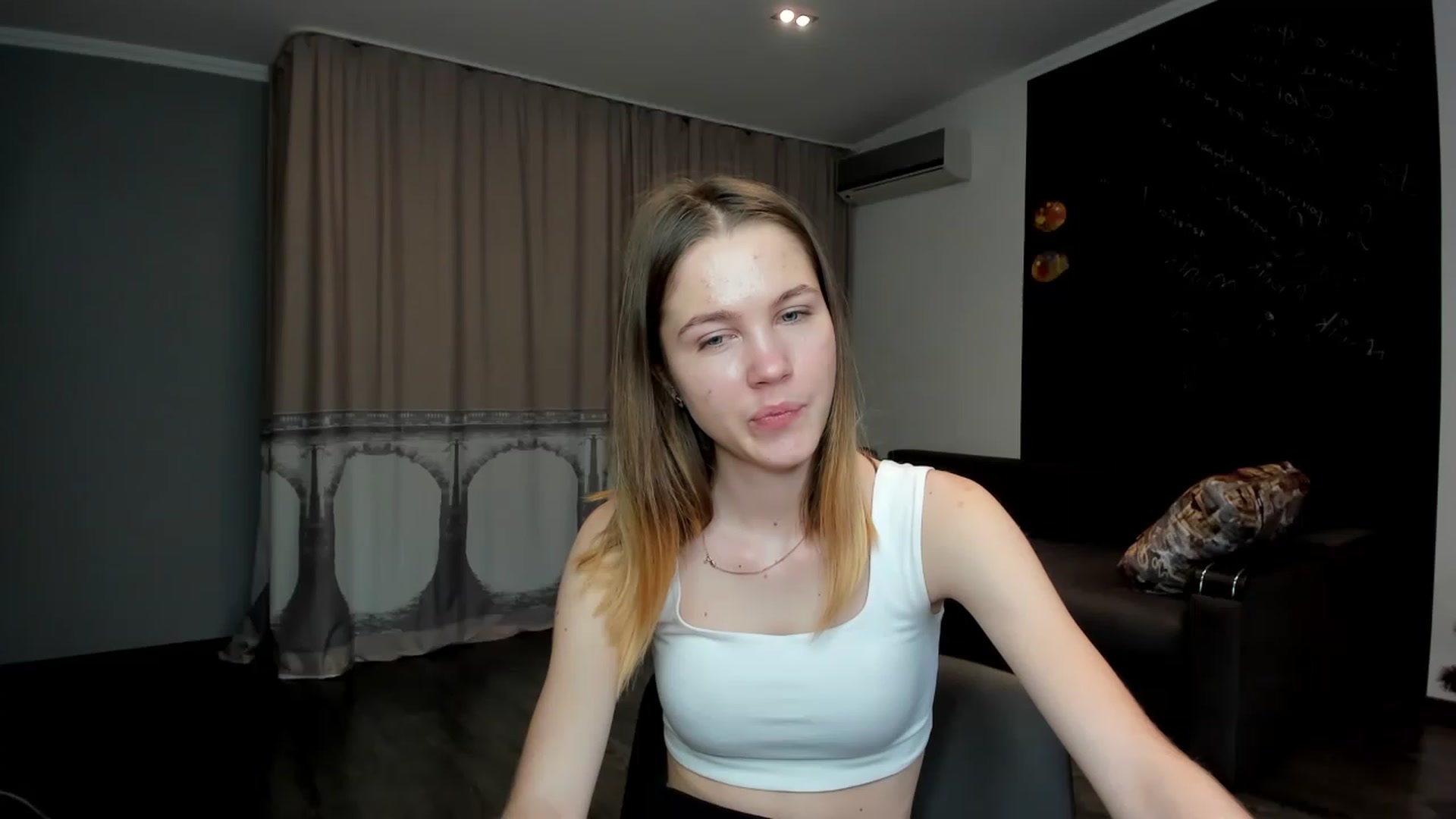 Gallery image thumbnail from KatyaGordon's myfreecams stream on, 01/18/2023, 12:33 image 1 of 20