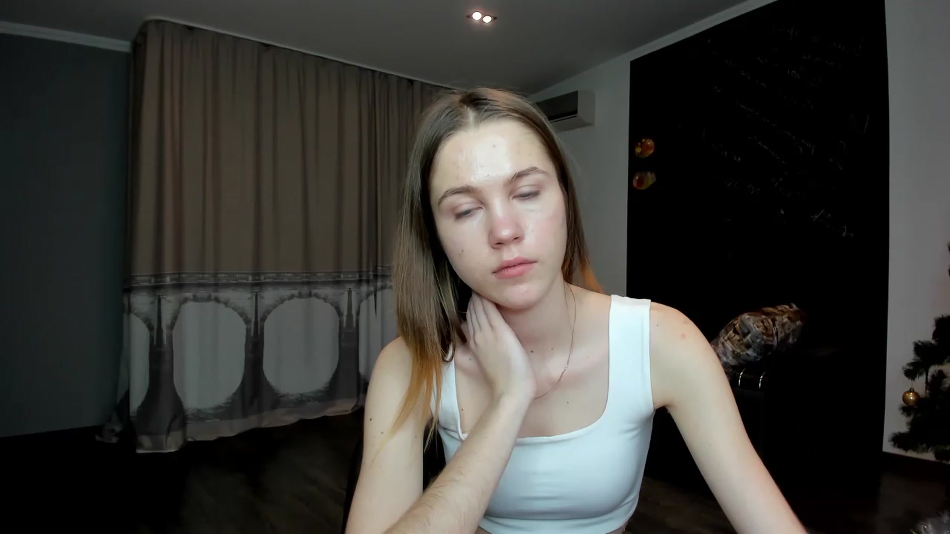 Gallery image thumbnail from KatyaGordon's myfreecams stream on, 01/18/2023, 12:33 image 9 of 20