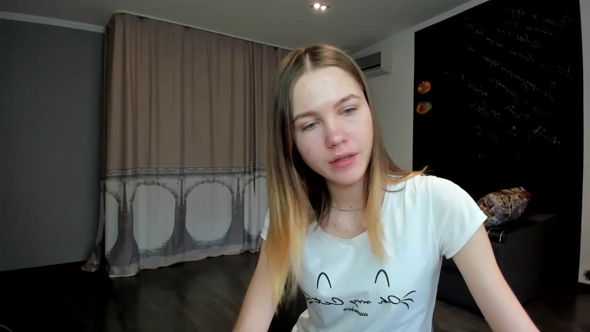 Gallery image thumbnail from KatyaGordon's myfreecams stream on, 01/19/2023, 11:29 image 7 of 20