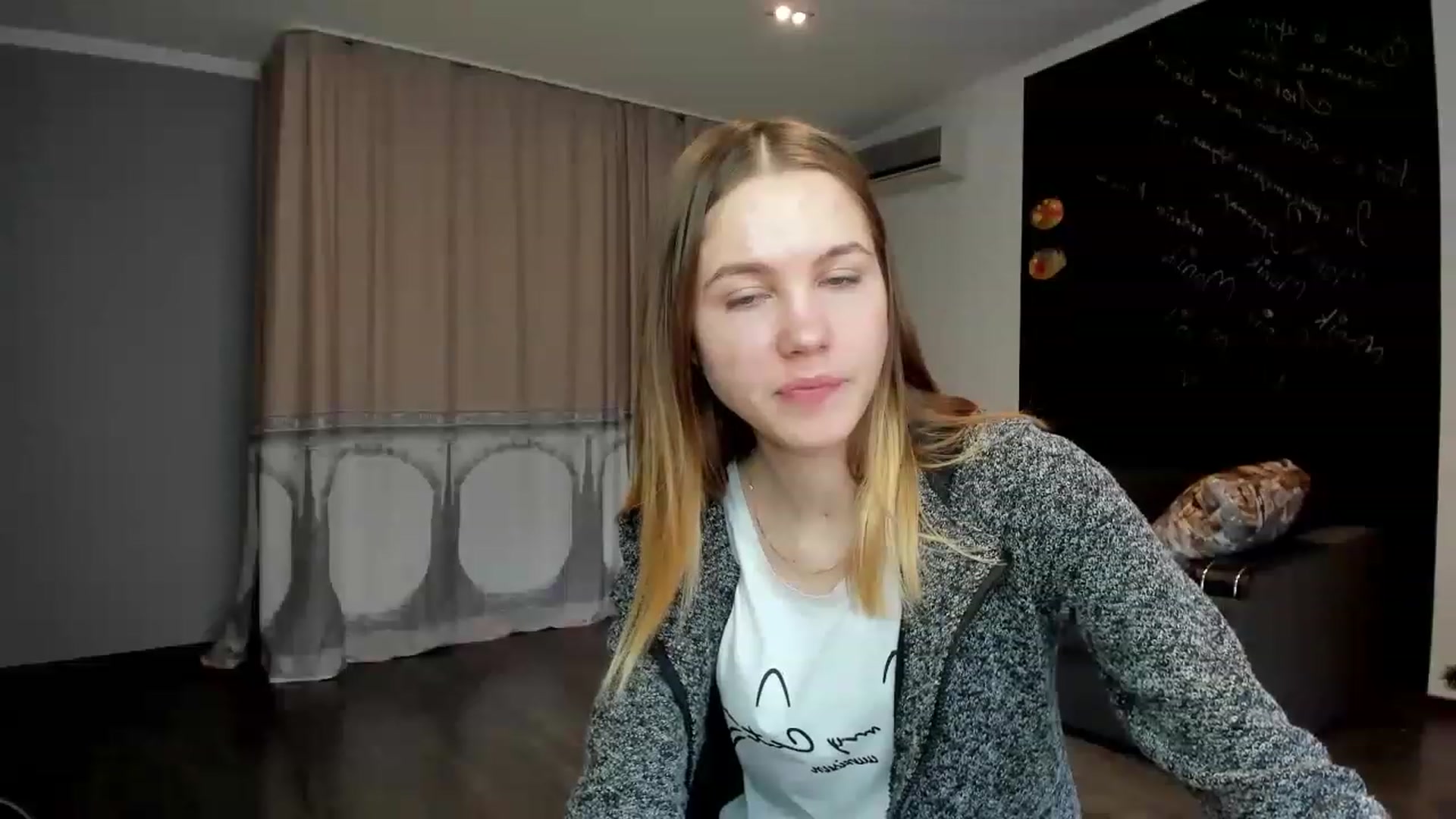 Gallery image thumbnail from KatyaGordon's myfreecams stream on, 01/19/2023, 11:29 image 15 of 20