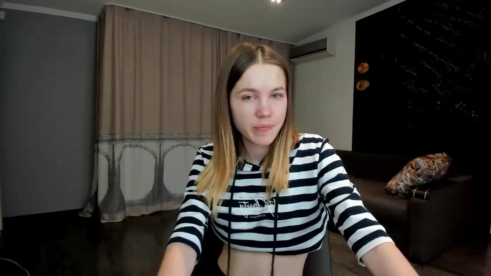 Gallery image thumbnail from KatyaGordon's myfreecams stream on, 01/20/2023, 10:37 image 6 of 20