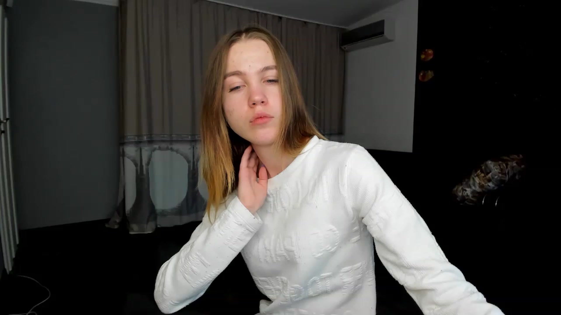 Gallery image thumbnail from KatyaGordon's myfreecams stream on, 01/25/2023, 11:16 image 8 of 20