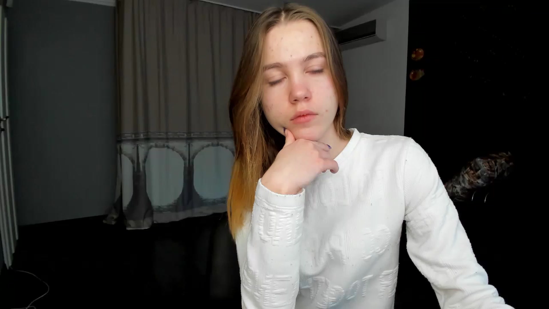Gallery image thumbnail from KatyaGordon's myfreecams stream on, 01/25/2023, 11:16 image 7 of 20