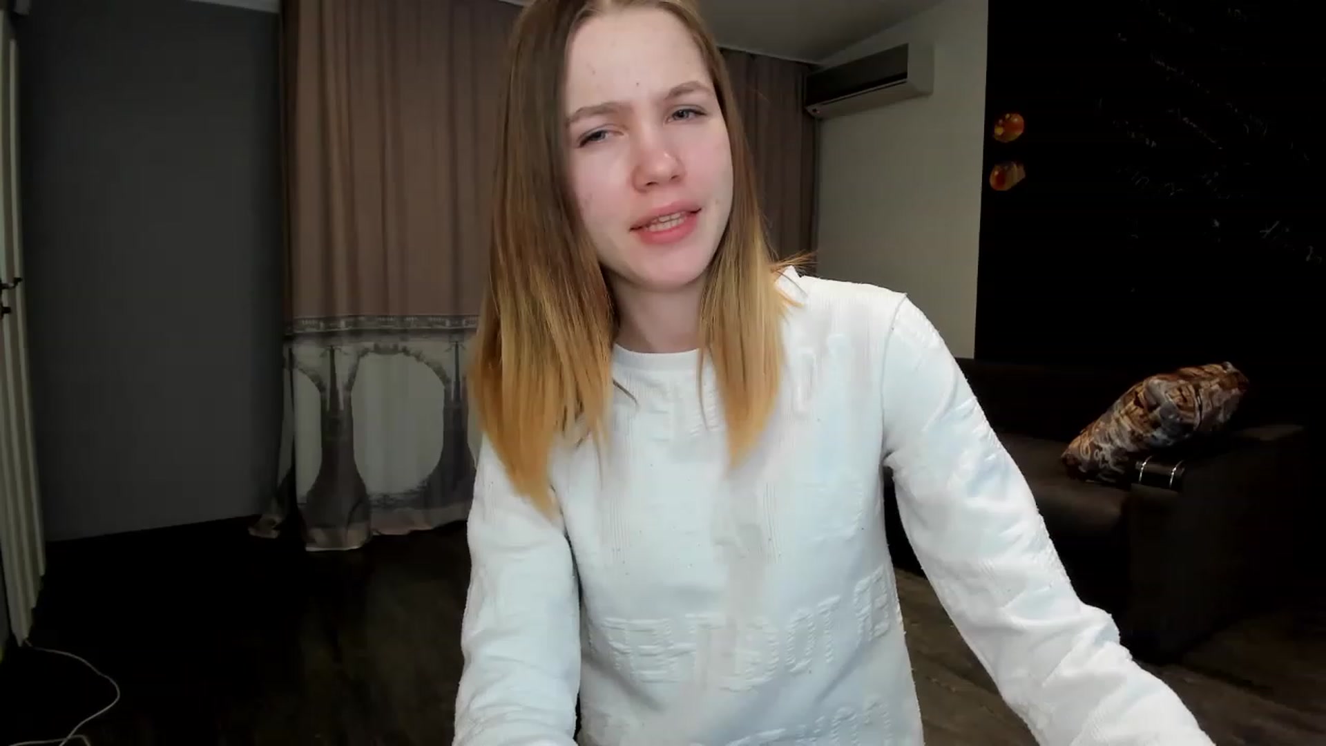 Gallery image thumbnail from KatyaGordon's myfreecams stream on, 01/25/2023, 13:09 image 3 of 20