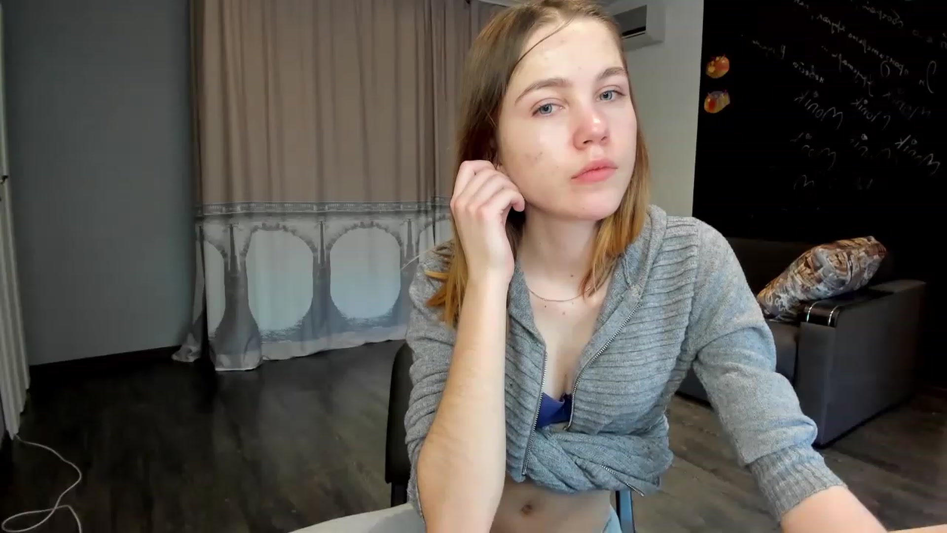 Gallery image thumbnail from KatyaGordon's myfreecams stream on, 01/26/2023, 11:33 image 10 of 20