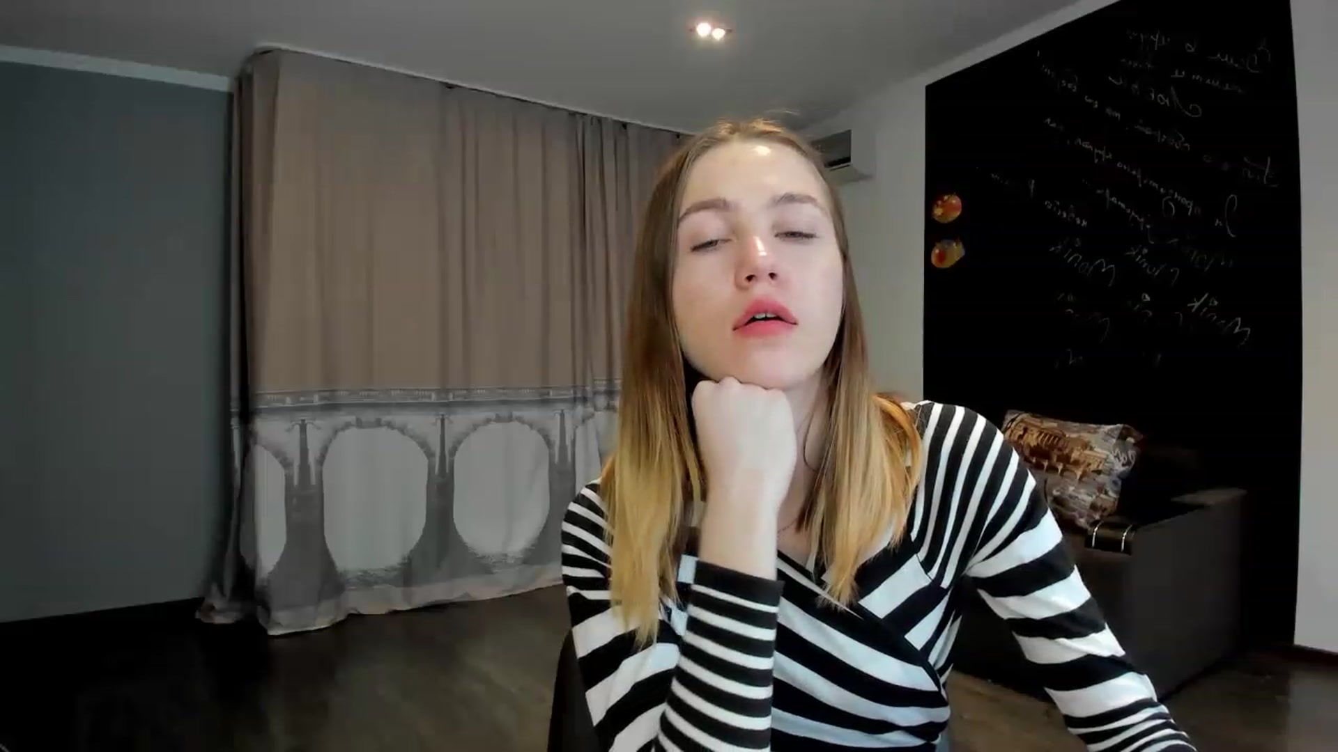 Gallery image thumbnail from KatyaGordon's myfreecams stream on, 01/30/2023, 11:52 image 10 of 20