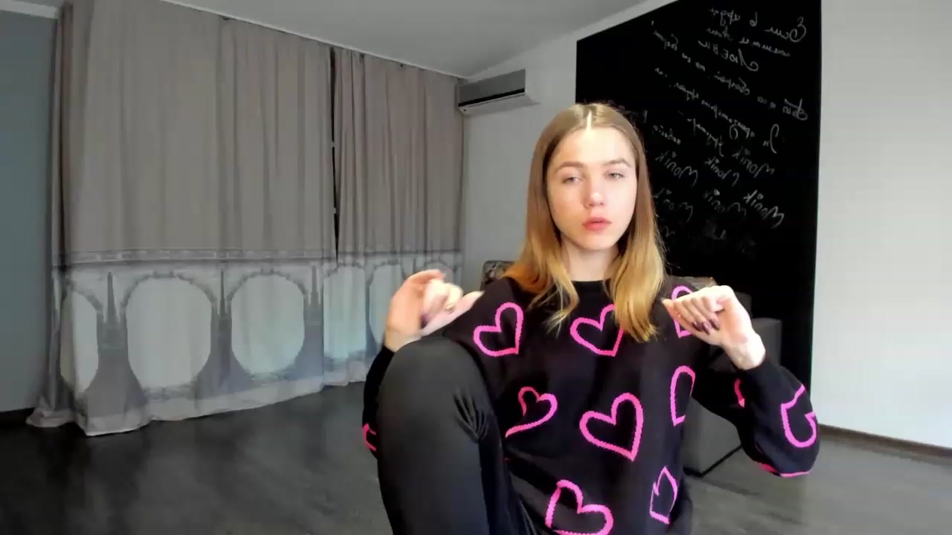 Gallery image thumbnail from KatyaGordon's myfreecams stream on, 02/03/2023, 12:08 image 2 of 20