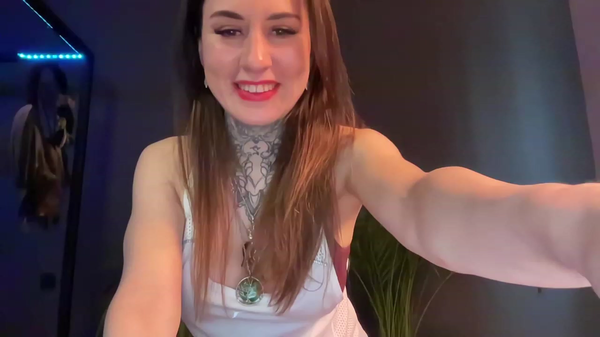 Gallery image thumbnail from KatyaKatana's myfreecams stream on, 04/02/2023, 12:24 image 5 of 20
