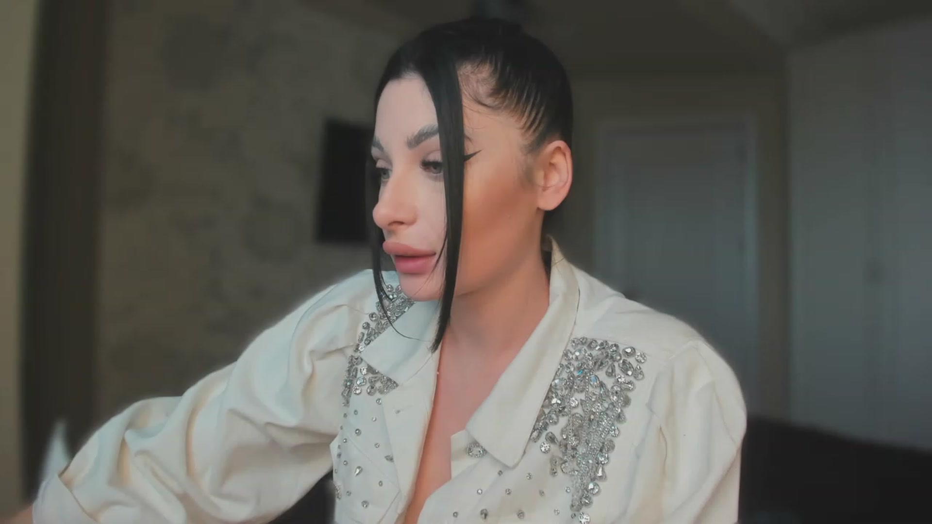 Gallery image thumbnail from KatyaMilev's myfreecams stream on, 11/22/2022, 09:15 image 15 of 20