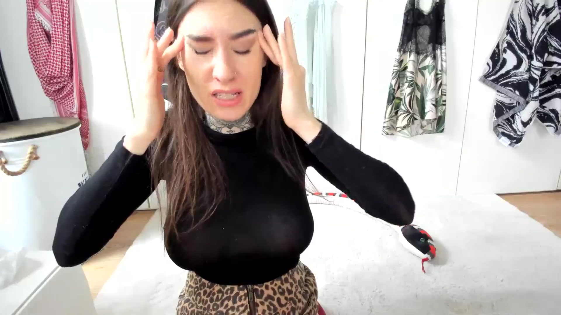 Gallery image thumbnail from KatyaOm's myfreecams stream on, 05/16/2025, 07:55 image 2 of 20