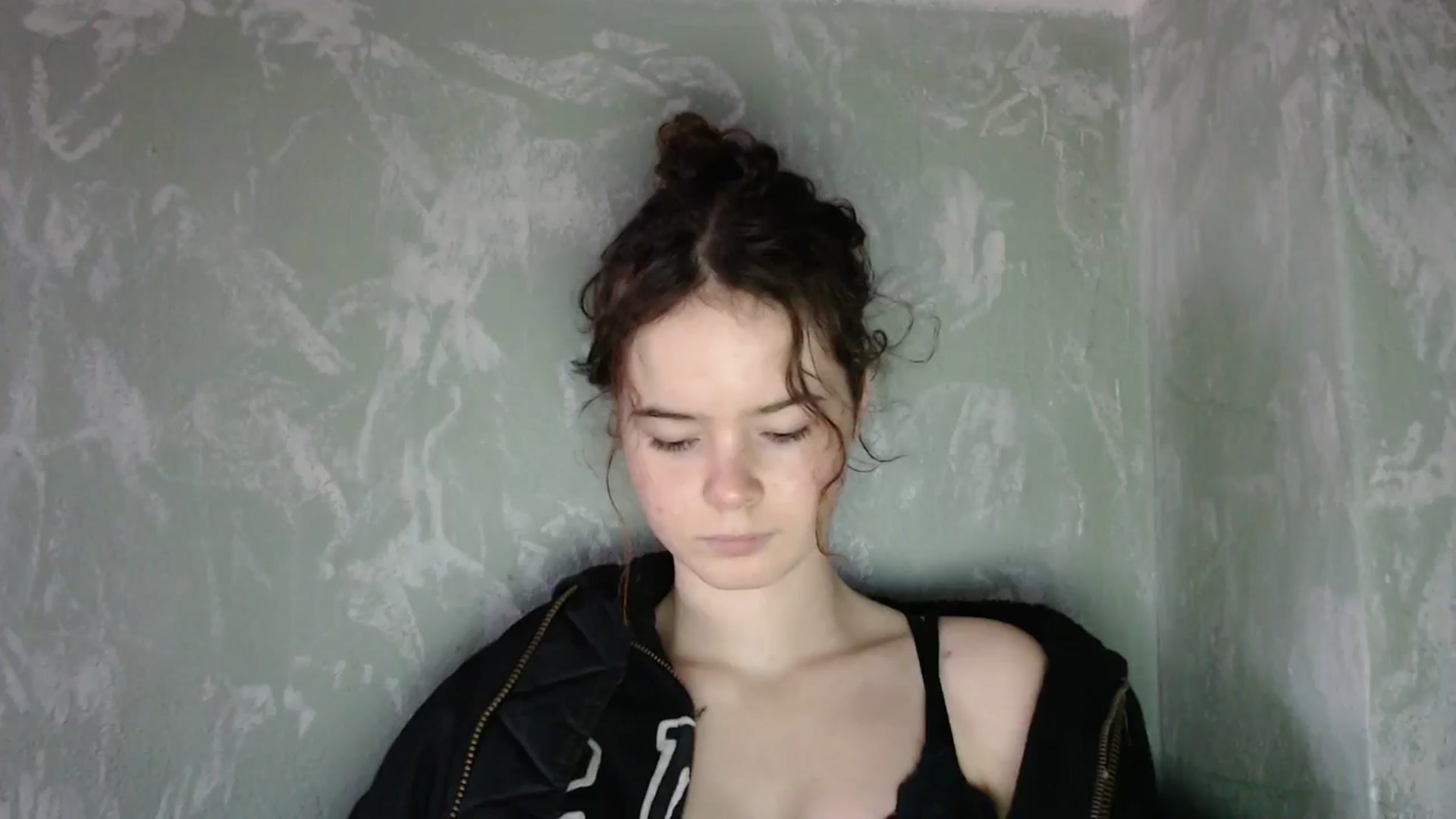 Gallery image thumbnail from KatyaWave's myfreecams stream on, 12/05/2025, 09:46 image 15 of 20