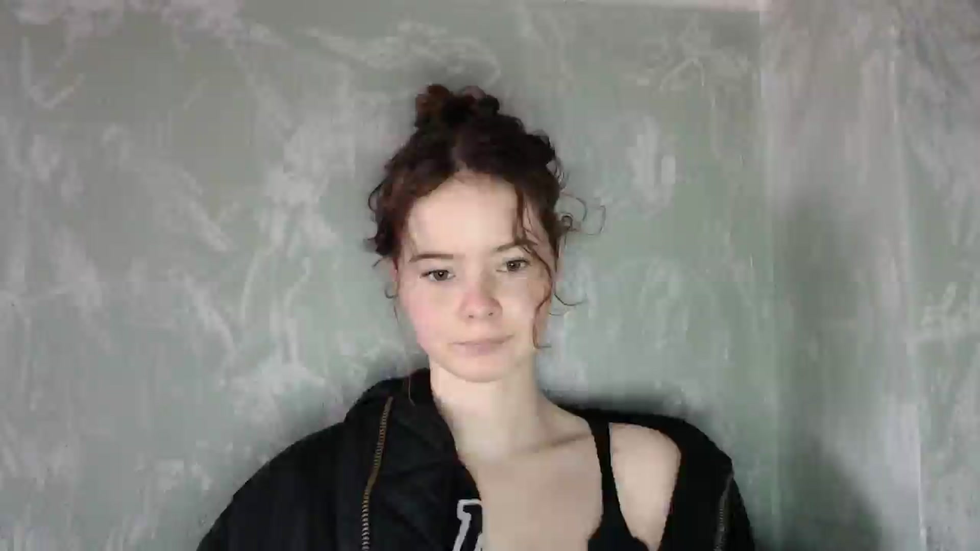 Gallery image thumbnail from KatyaWave's myfreecams stream on, 12/05/2025, 09:46 image 20 of 20