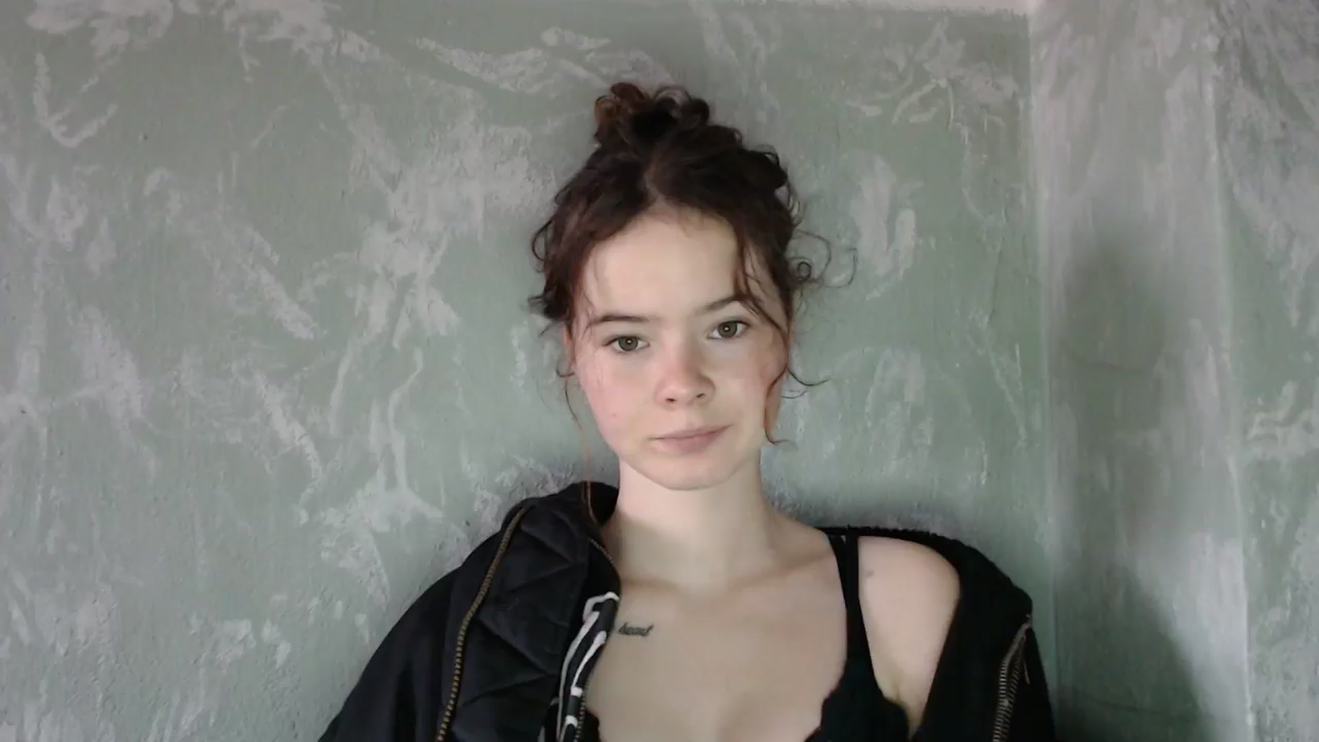 Gallery image thumbnail from KatyaWave's myfreecams stream on, 12/05/2025, 09:46 image 12 of 20