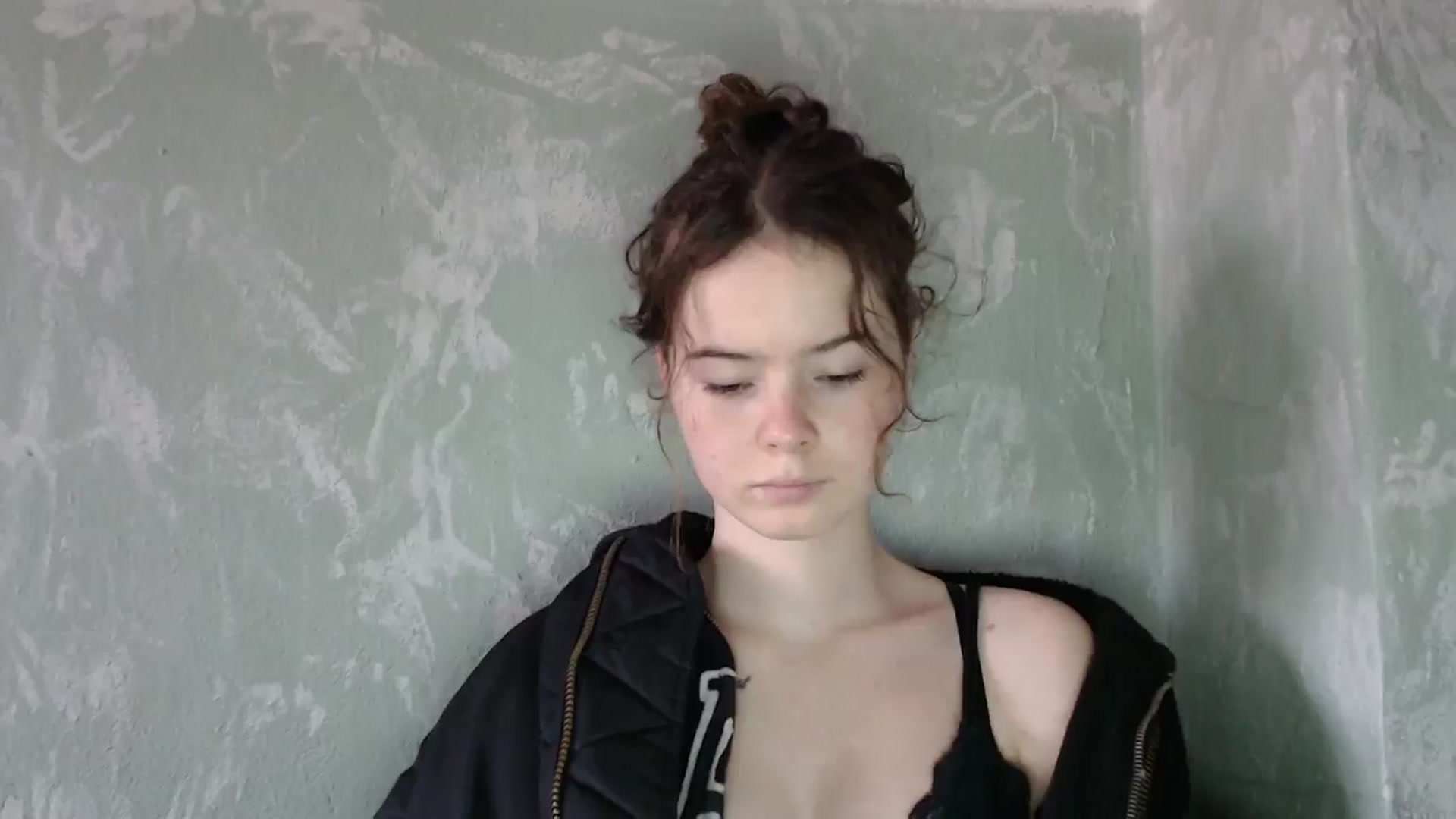 Gallery image thumbnail from KatyaWave's myfreecams stream on, 12/05/2025, 09:46 image 11 of 20
