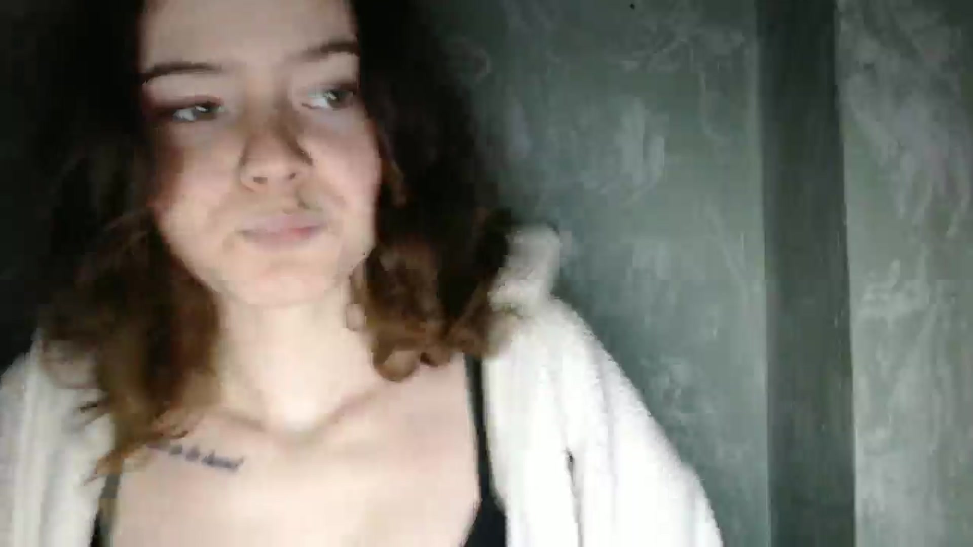 Gallery image thumbnail from KatyaWave's myfreecams stream on, 12/09/2025, 18:00 image 15 of 20