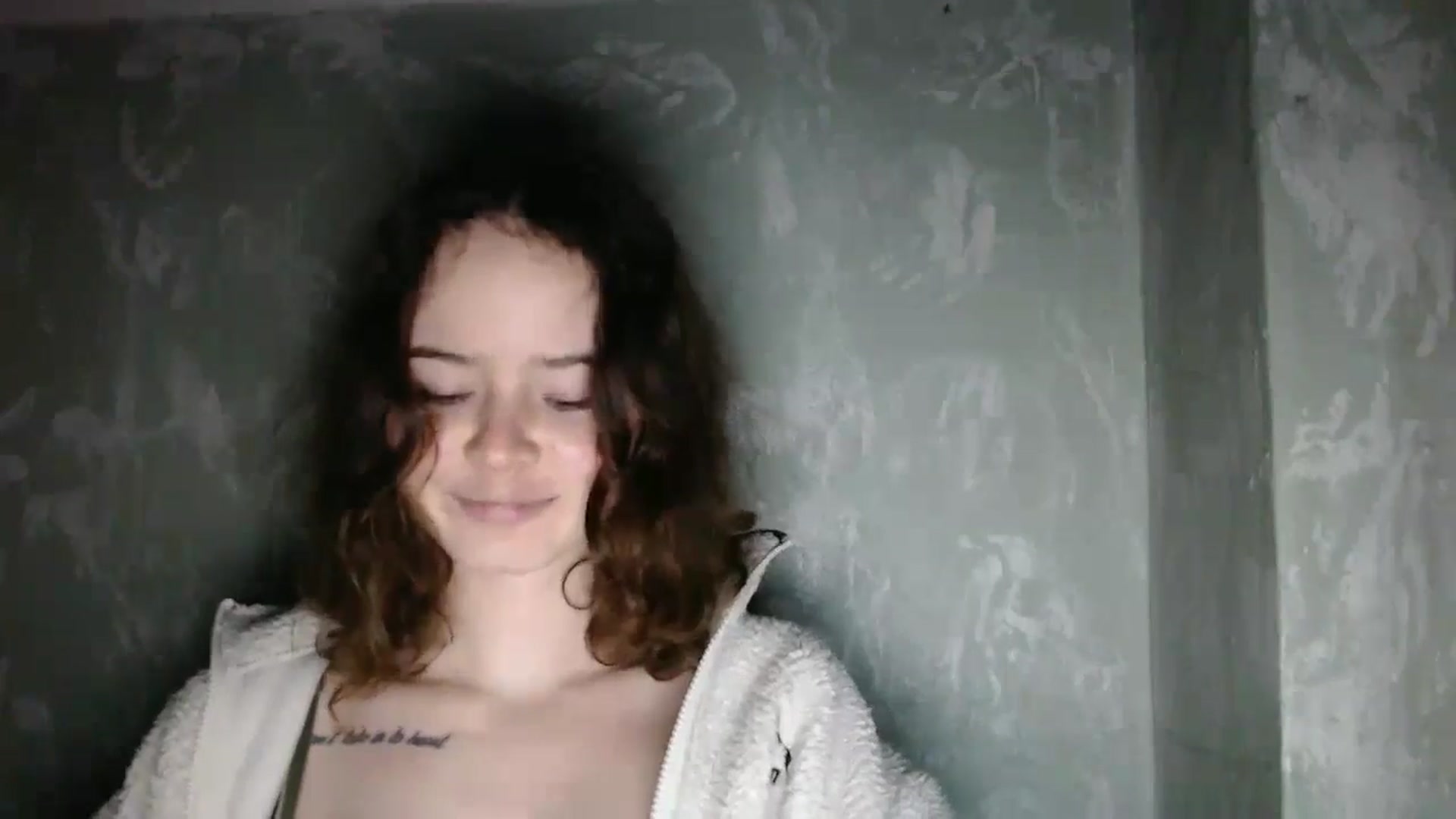 Gallery image thumbnail from KatyaWave's myfreecams stream on, 12/09/2025, 18:00 image 19 of 20
