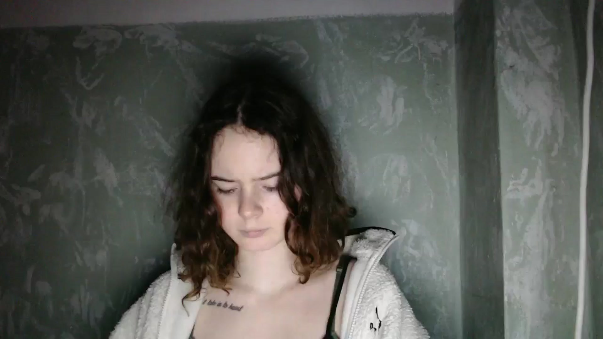 Gallery image thumbnail from KatyaWave's myfreecams stream on, 12/09/2025, 18:00 image 1 of 20