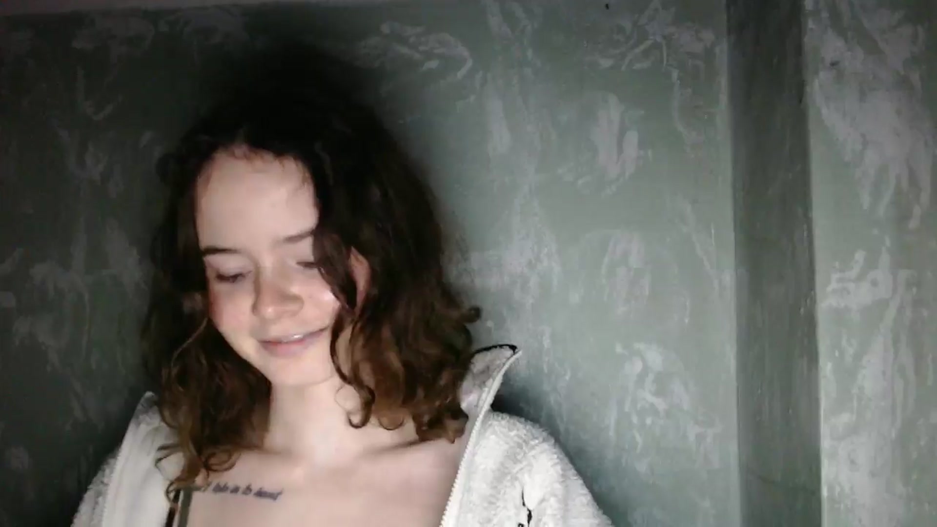 Gallery image thumbnail from KatyaWave's myfreecams stream on, 12/09/2025, 18:00 image 20 of 20