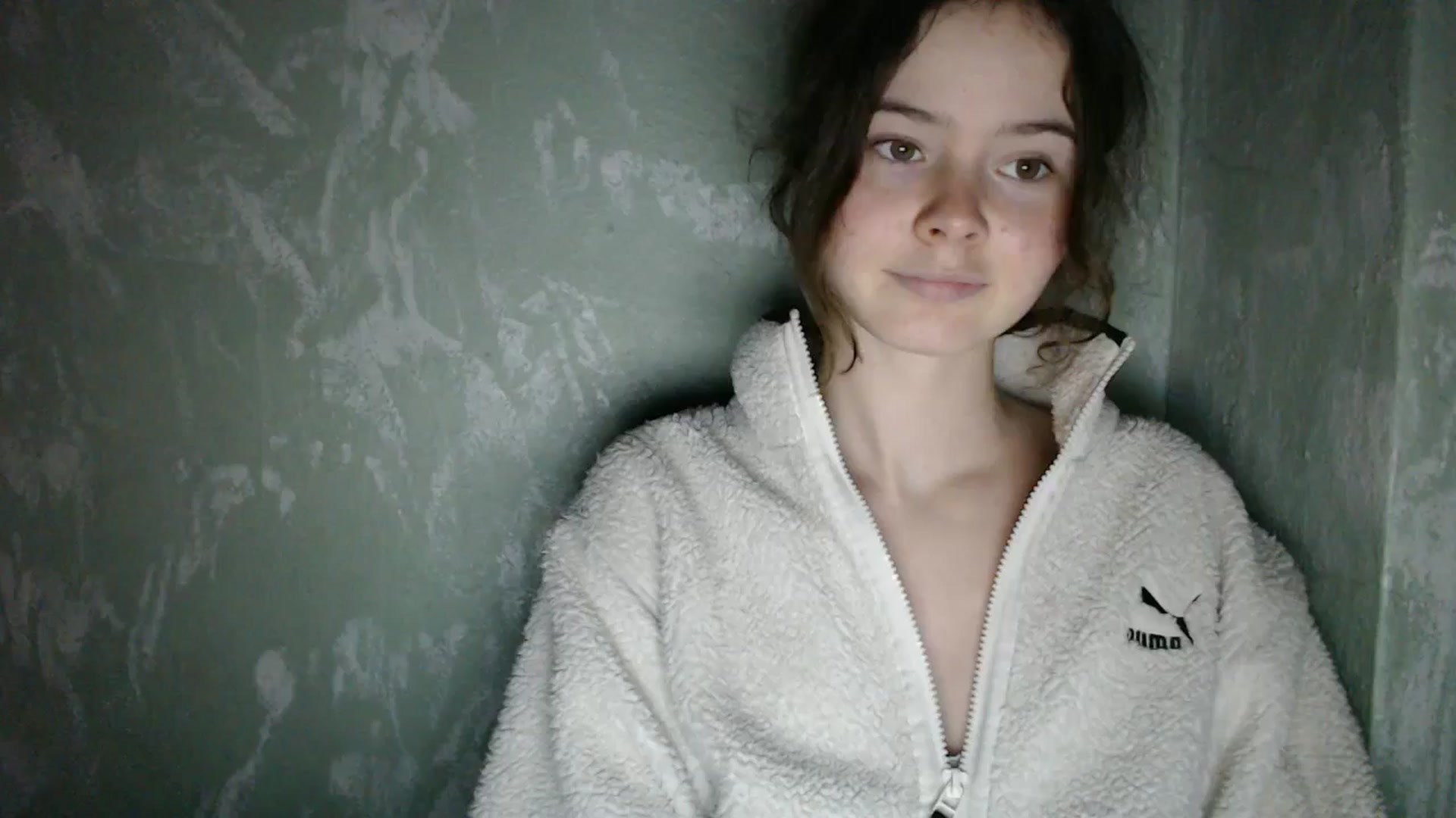 Gallery image thumbnail from KatyaWave's myfreecams stream on, 12/10/2025, 19:47 image 19 of 20