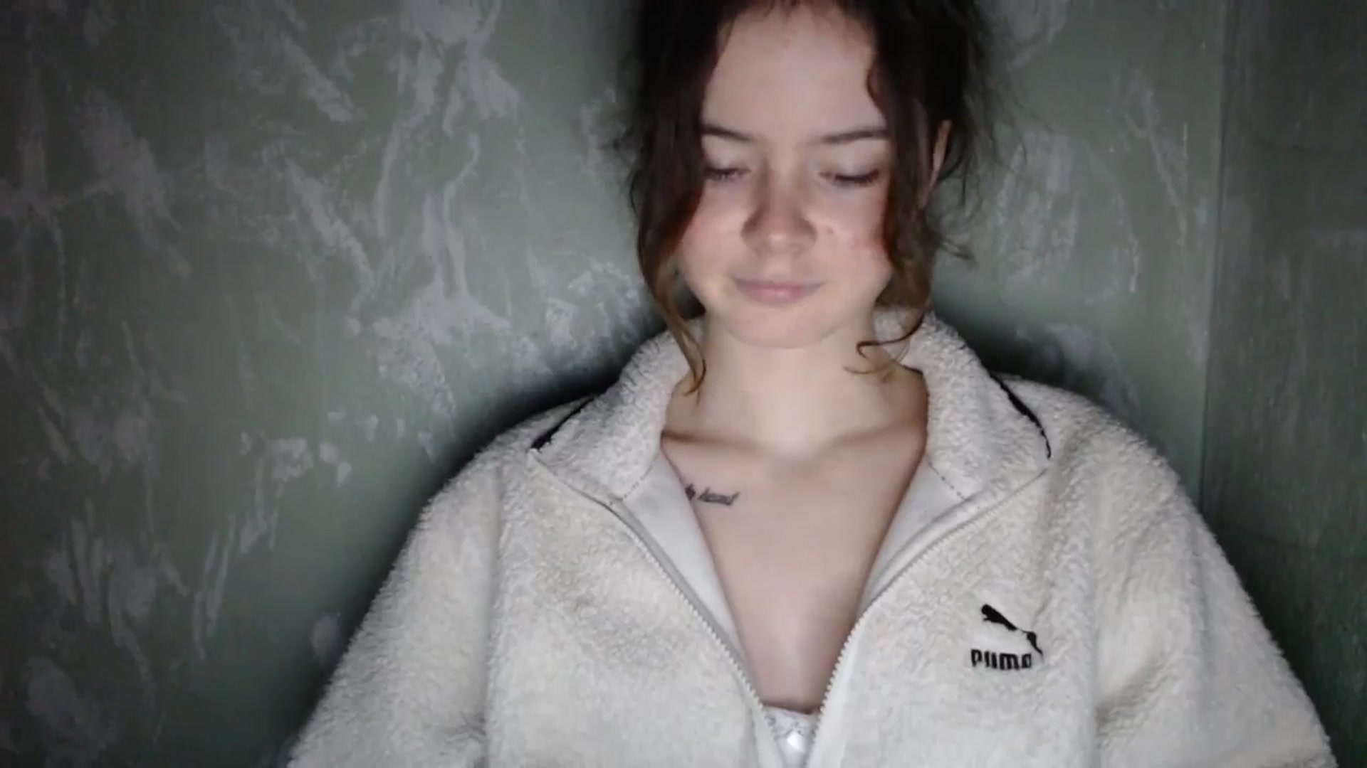 Gallery image thumbnail from KatyaWave's myfreecams stream on, 12/10/2025, 19:47 image 8 of 20