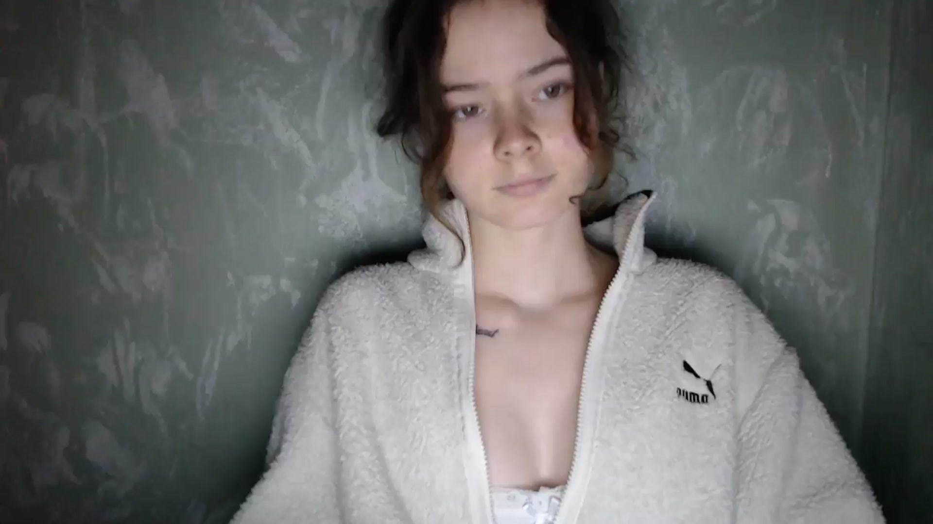 Gallery image thumbnail from KatyaWave's myfreecams stream on, 12/10/2025, 19:47 image 1 of 20