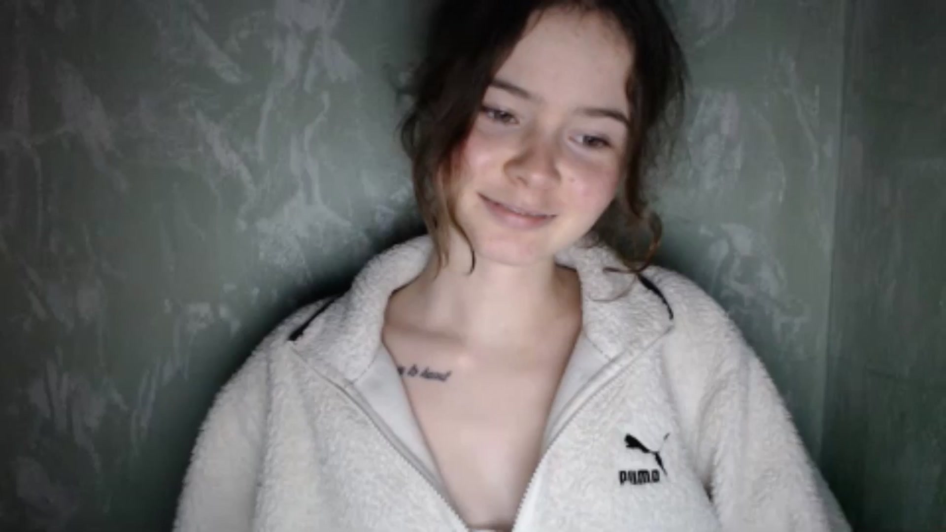 Gallery image thumbnail from KatyaWave's myfreecams stream on, 12/10/2025, 19:47 image 15 of 20