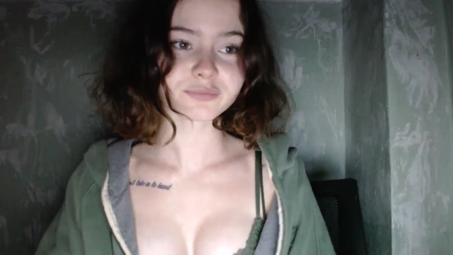 Gallery image thumbnail from KatyaWave's myfreecams stream on, 12/17/2025, 20:48 image 7 of 20