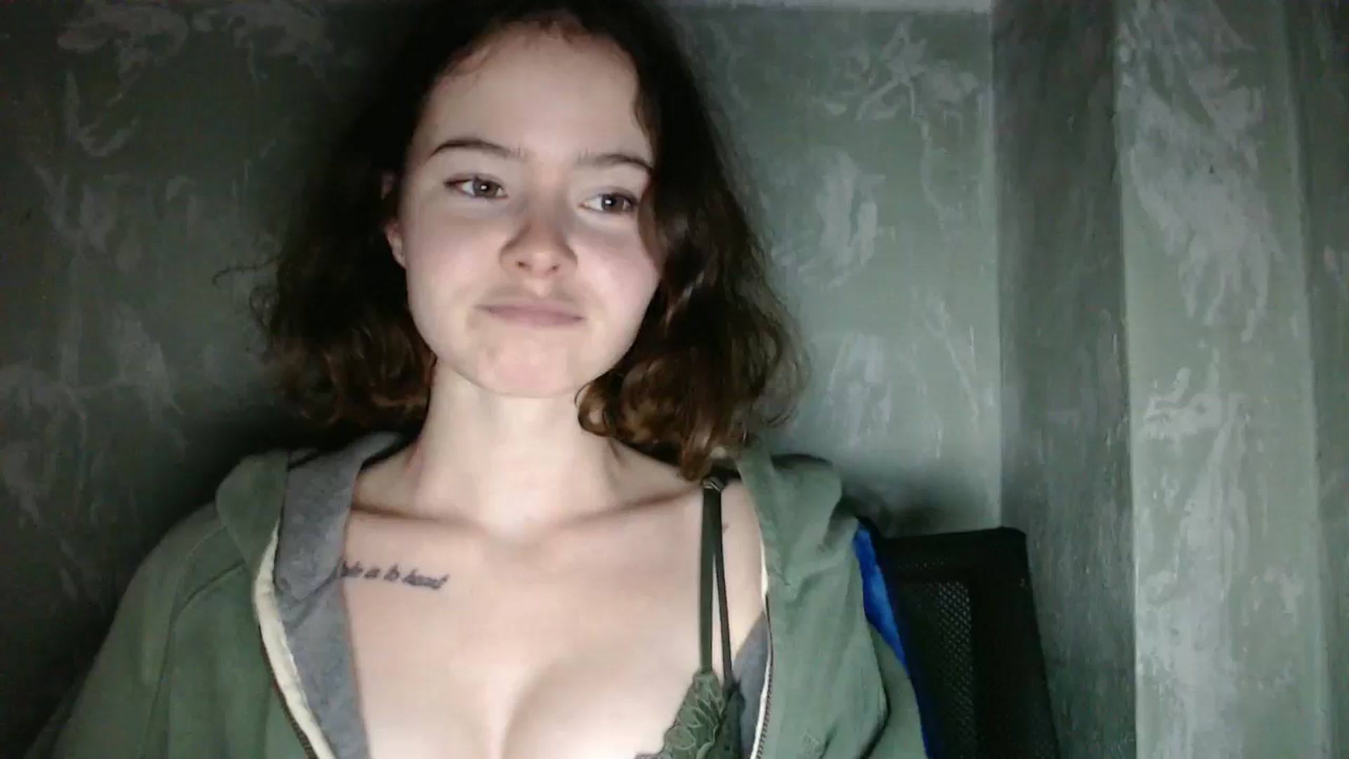 Gallery image thumbnail from KatyaWave's myfreecams stream on, 12/17/2025, 20:48 image 8 of 20