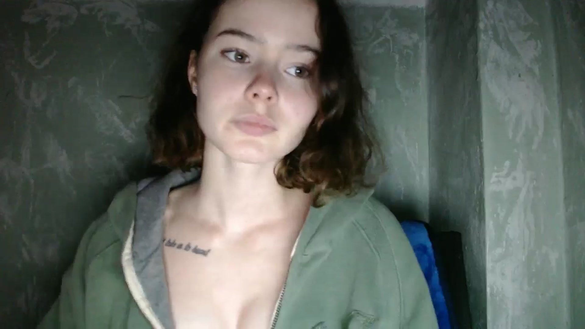 Gallery image thumbnail from KatyaWave's myfreecams stream on, 12/17/2025, 20:48 image 10 of 20